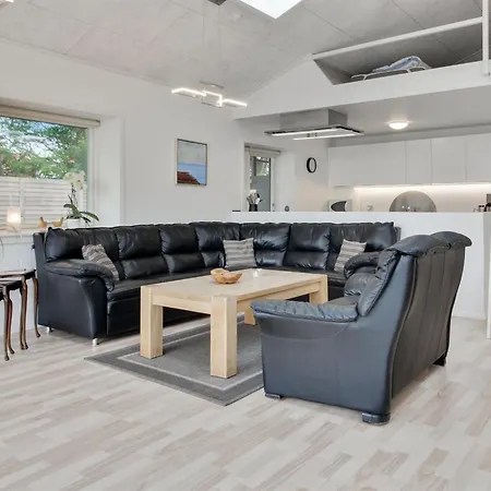 Ferienhaus Ajla By Interhome Bredebro