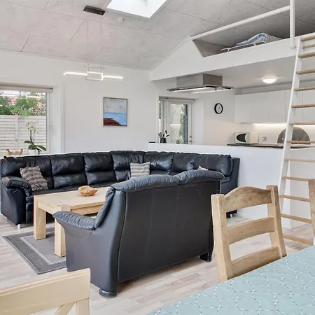 Ferienhaus Ajla By Interhome