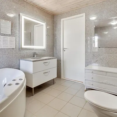 Ferienhaus Ajla By Interhome Bredebro